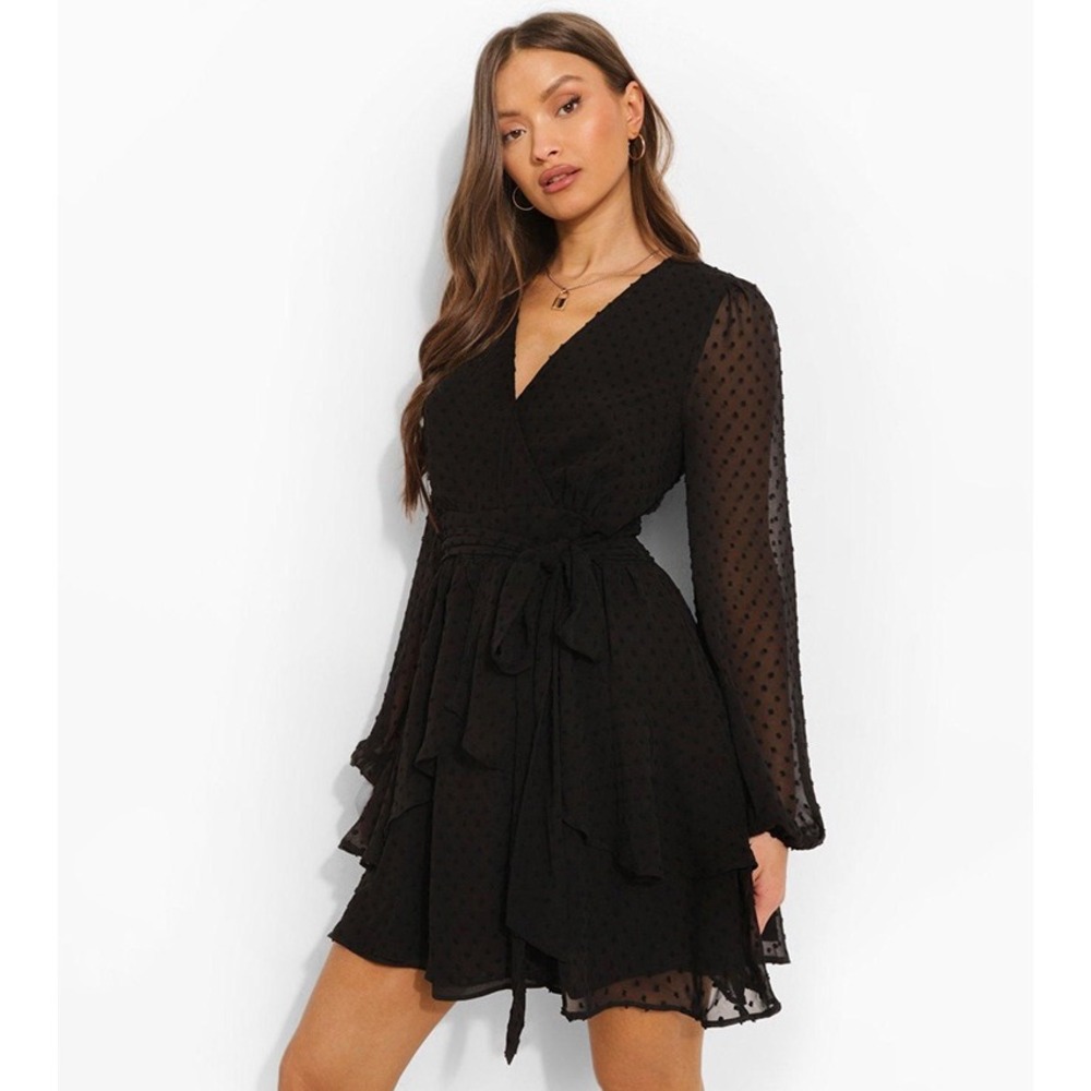 NWT Ruffle Hem Dobby Chiffon Mini Dress | Size 16